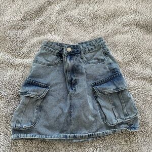 Denim skirt